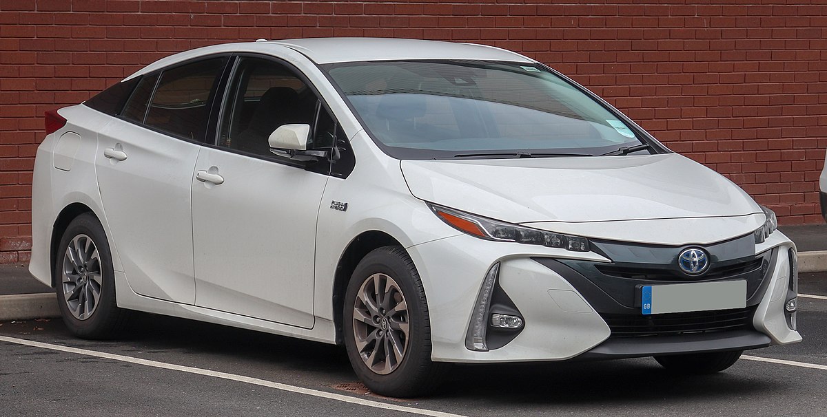 Things to Consider Before Buying a Used Toyota Prius